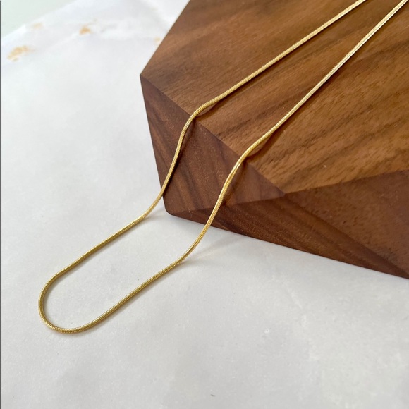 Super Thin Round Gold Snake Chain Necklace - Picture 8 of 9